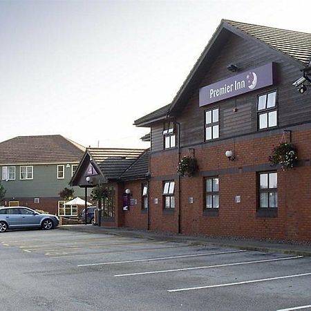Premier Inn Birmingham Oldbury Exterior photo